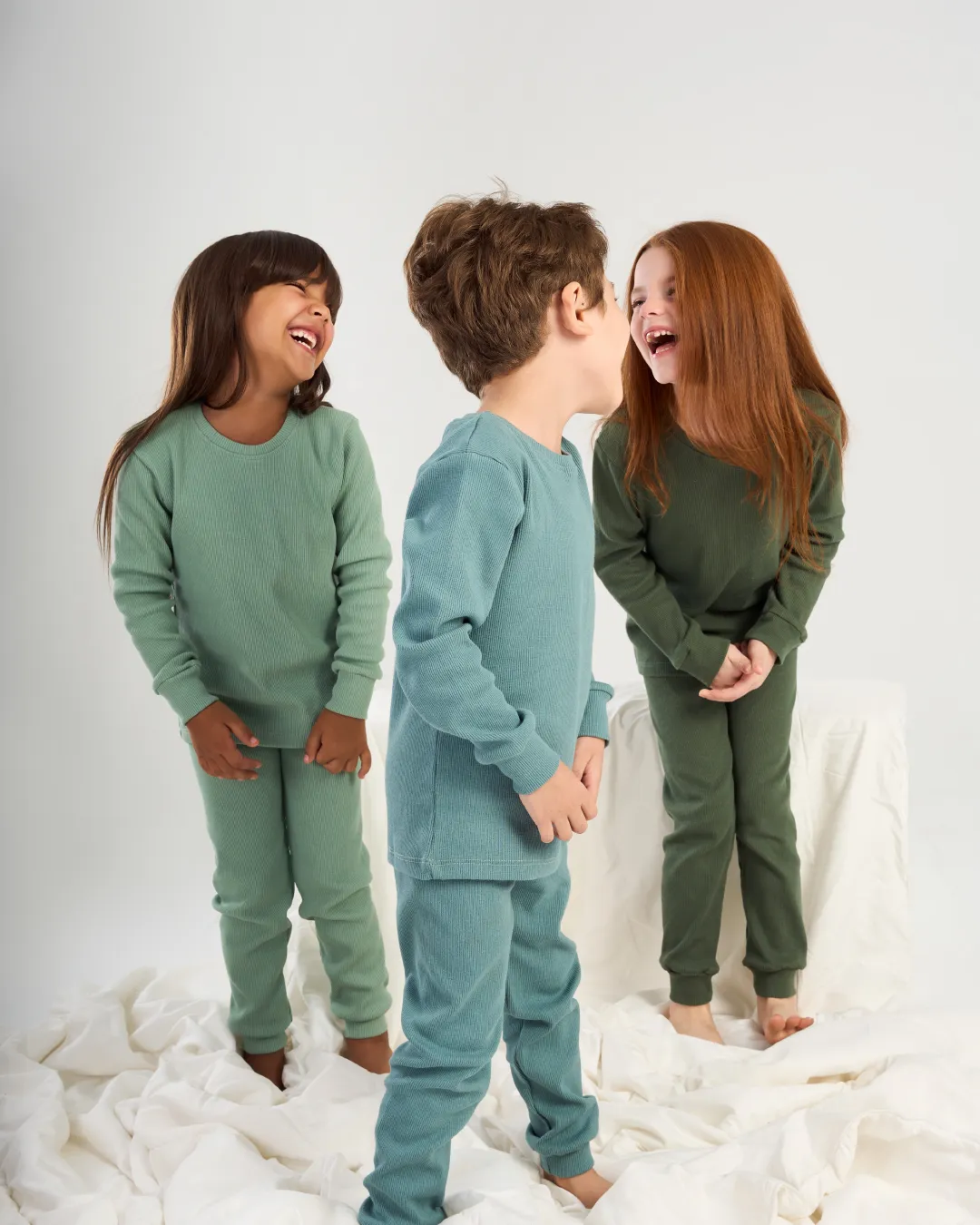 طقم تدفئه اطفالي مضلع
