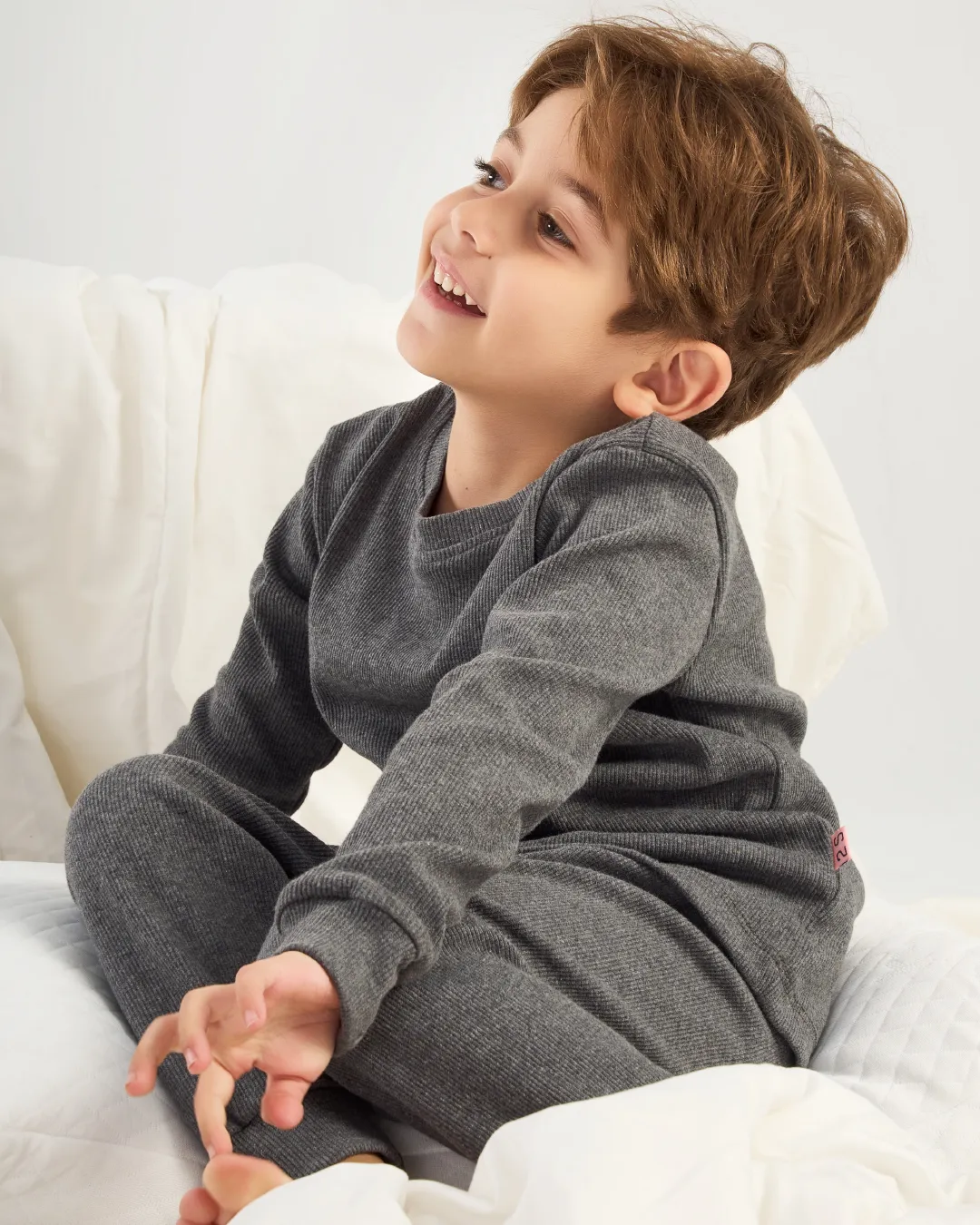 طقم تدفئه اطفالي مضلع