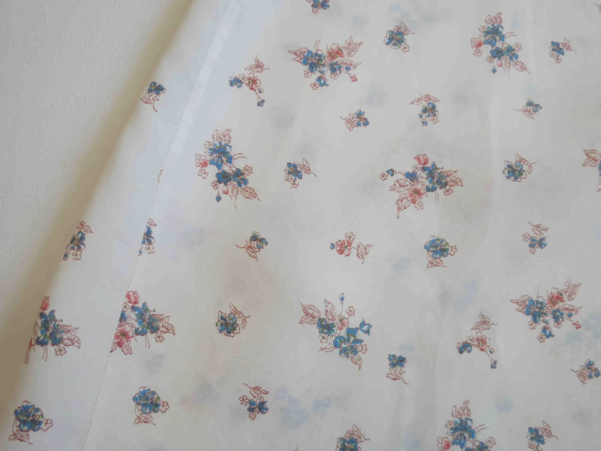1940s Floral Maternity, Nursing, Nightgown - Bust 86 cm