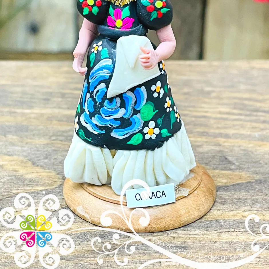 20- Oaxaca Little Doll Figurine - Fondant Doll