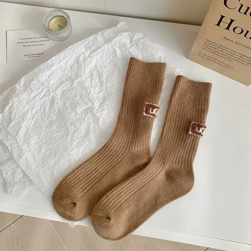 2024 New Autumn and Winter Warm Velvet Socks Thickened Thick Line Mid-Tube Socks Trendy Heel Furry Label Snow Boot Socks Ins