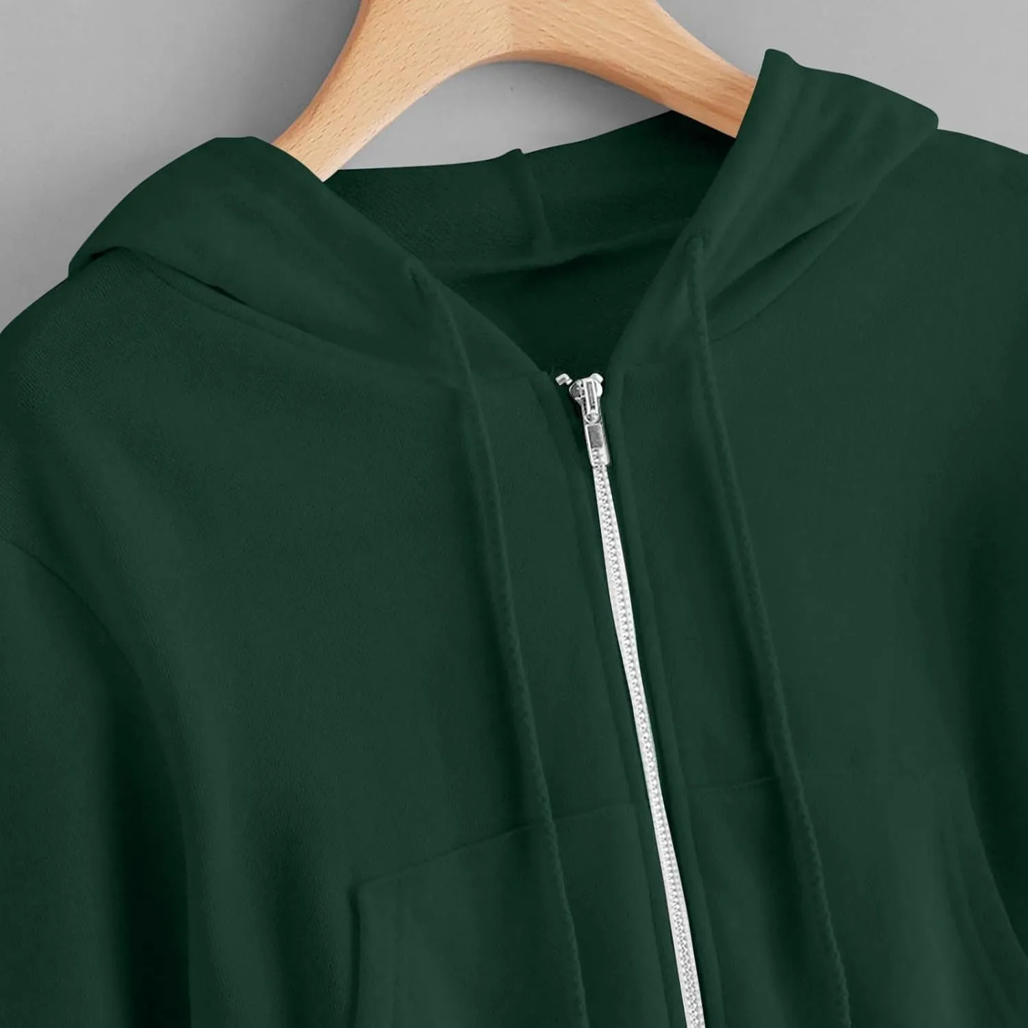 2025 Womens Cropped Zip Up Hoodie Long Sleeve Workout Hooded Sweatshirt Casual Drawstring Jackets Trendy Spring Coat