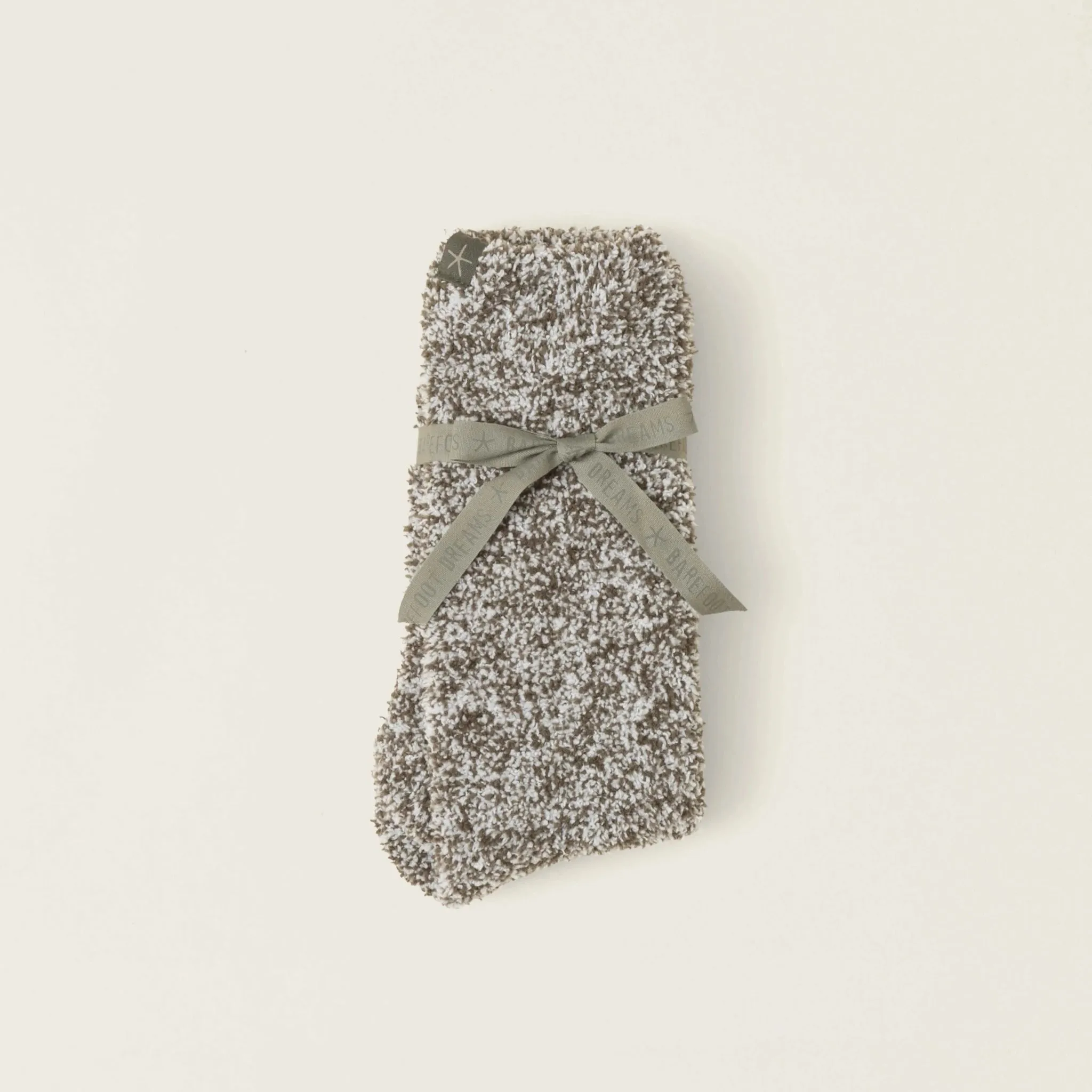 Barefoot Dreams: CozyChic Heathered Socks in Olive Branch & White