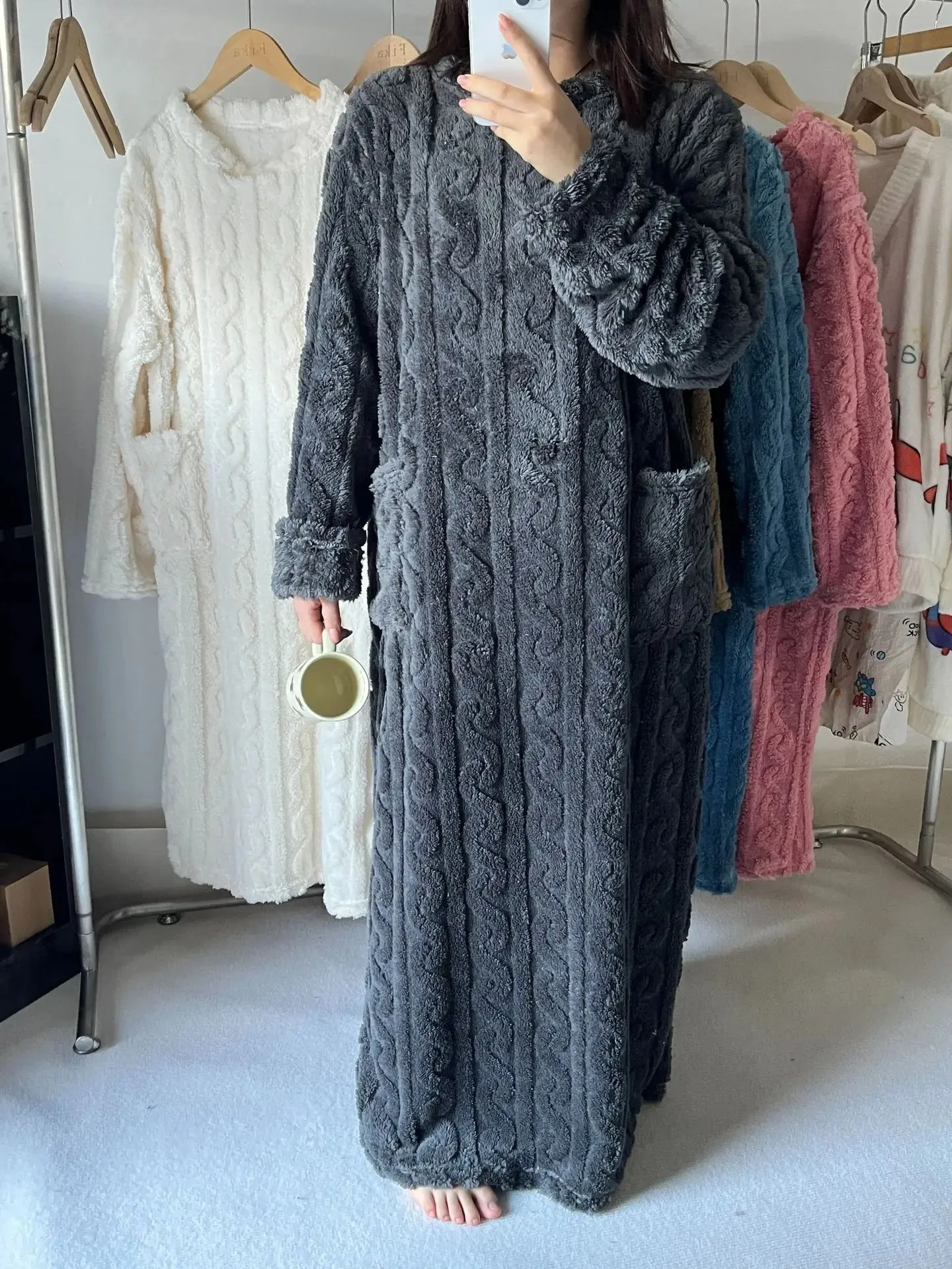 Bathrobe women's bathrobe coral padded thickened warm pajamas dress winter college students homewear plus size women's clothes c