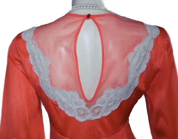 *BEAUTIFUL VINTAGE '70s GILEAD ECRU LACE ILLUSION NIGHTGOWN IN MANDARIN