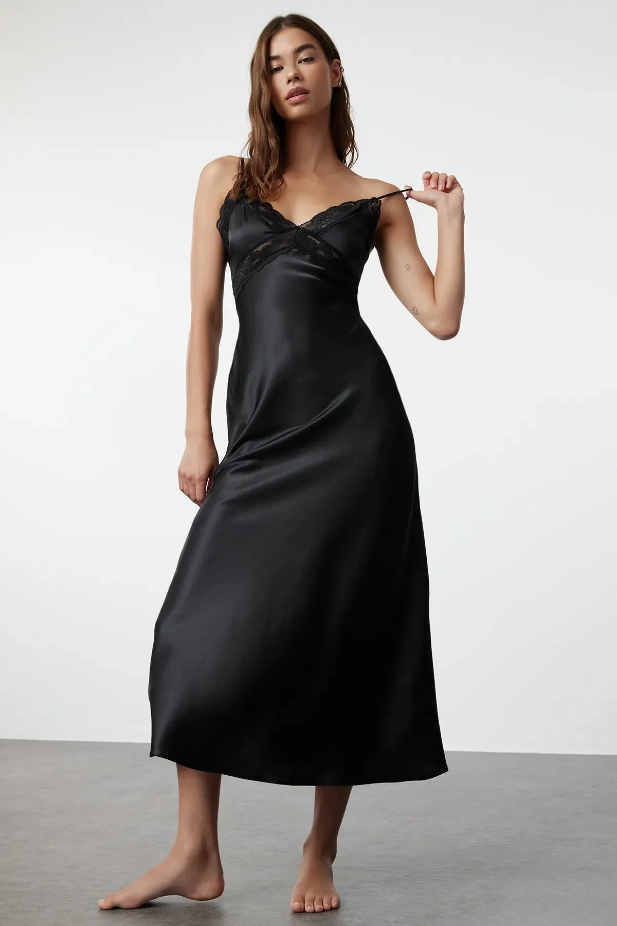 Black Lace Back Detailed Rope Strap Satin Woven Nightgown