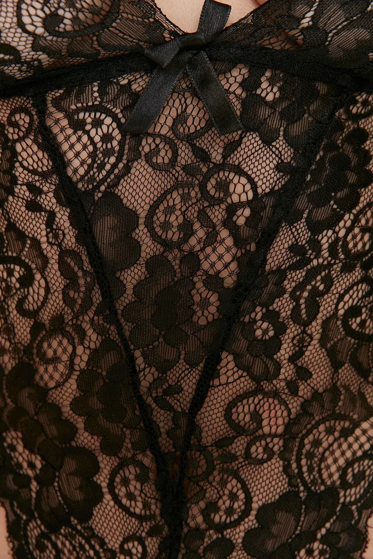 Black Lace Knitted Snap Body
