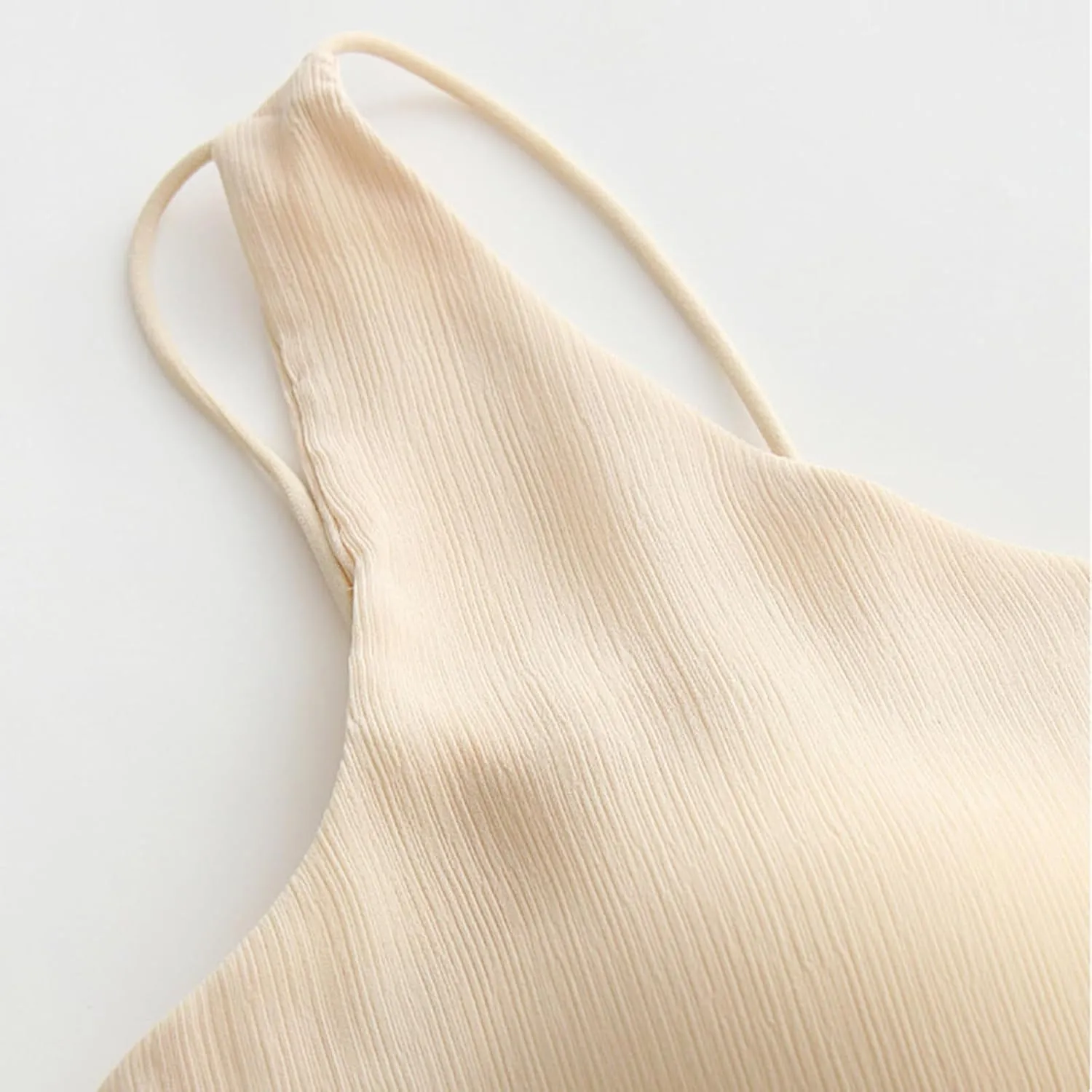 Built-in Bra Cami Tank Tops for Women Comfy Summer Basic Solid V Neck Loose Camisole Padded Sleepwear Workout Yoga Shirts