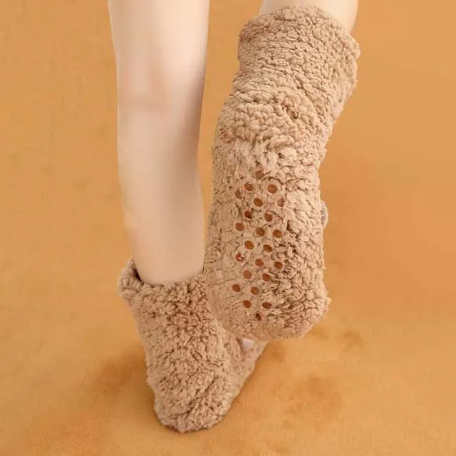 Cartoon Bear Warm Socks