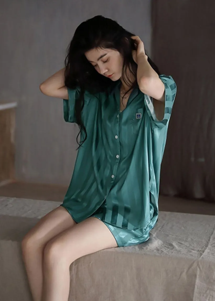 Chic Green Peter Pan Collar Button Ice Silk Pajamas Two Piece Set Short Sleeve LY2840