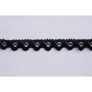 Cotton Lace Trim: 16mm wide: Black. Price per metre.