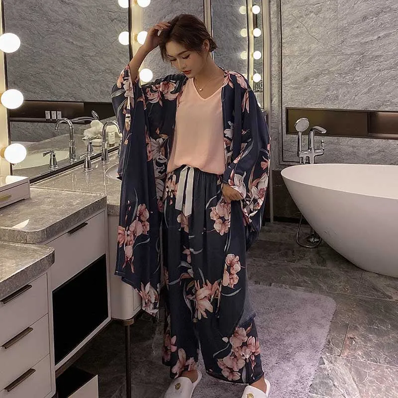 Cotton Satin Floral Women's Pajama Set Sleepwear