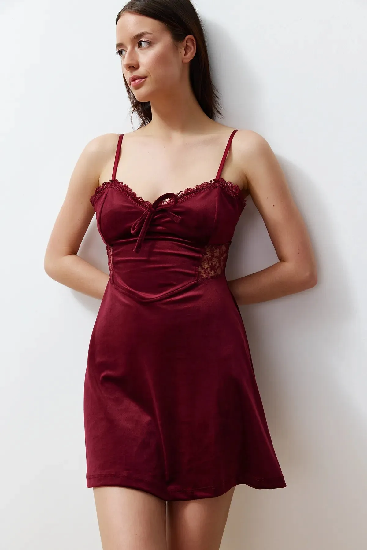 DARK RED Soft Feel Lace Rope Strap Velvet Knitted Nightgown