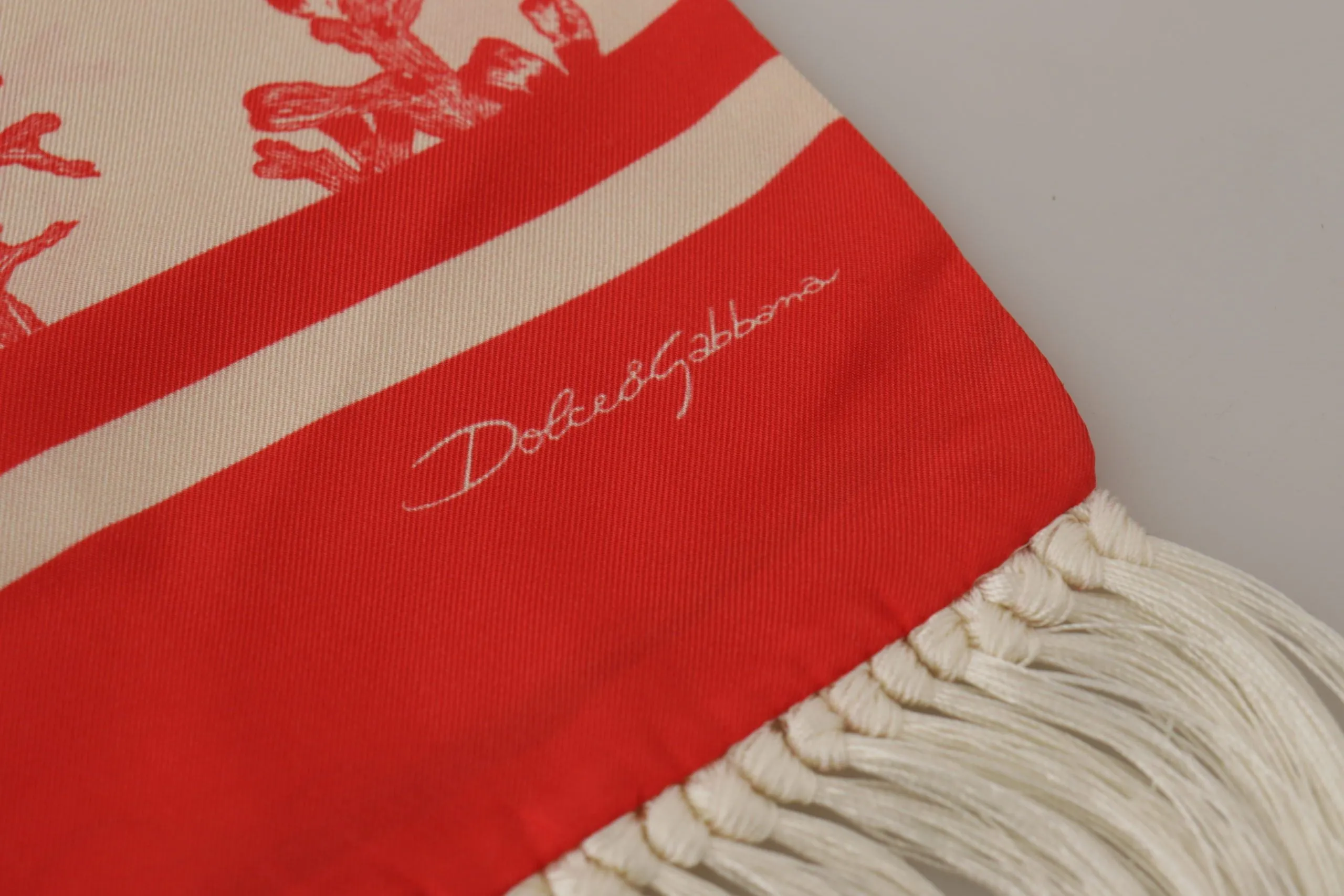 Dolce & Gabbana Elegant Silk Men's Scarf Wrap - Red Coral Print