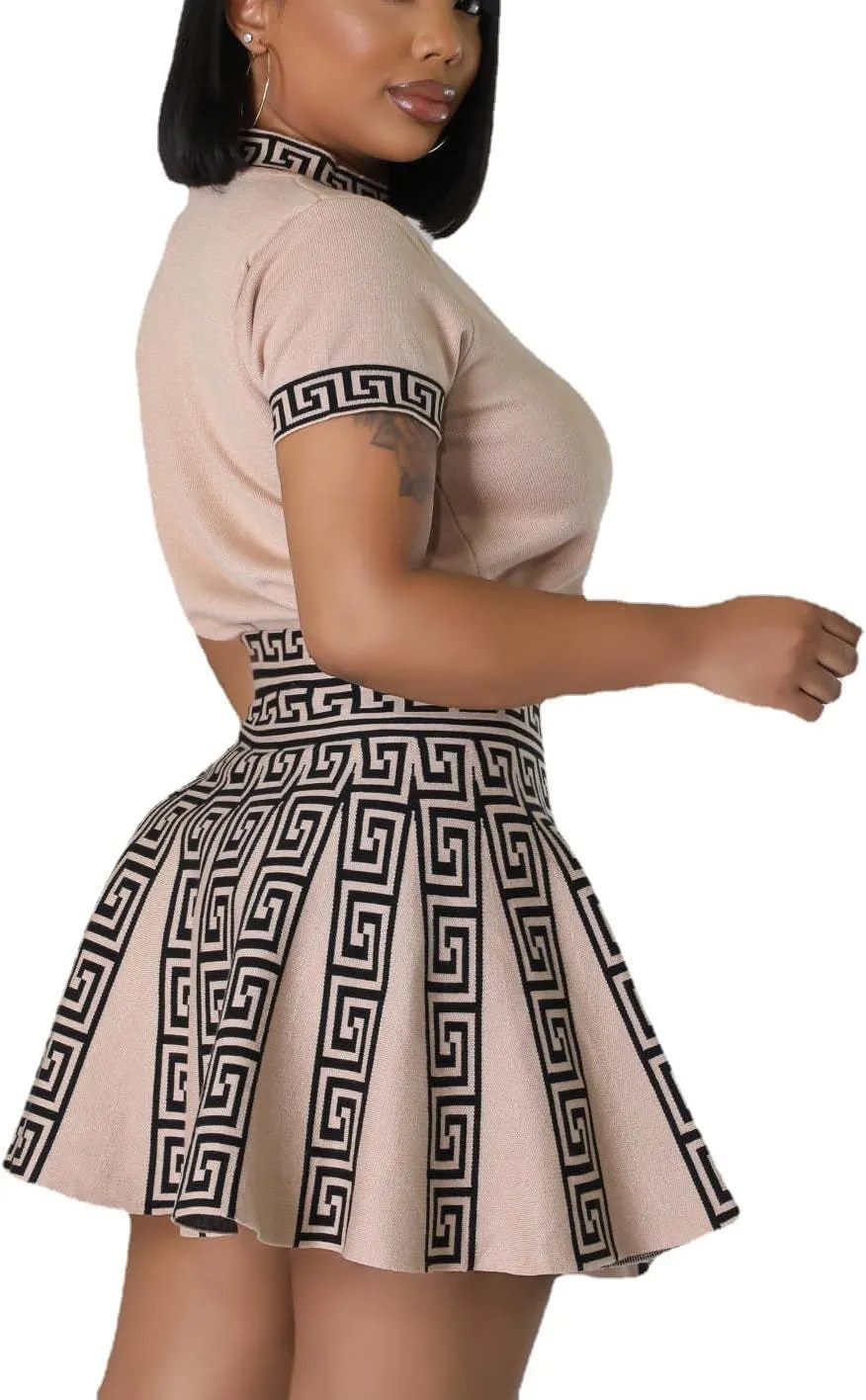 Elegant and Fashionable Knitted Skirt Set, Women's Sexy Two-Piece Set with Exposed Navel top and Pleated mini Dress Set