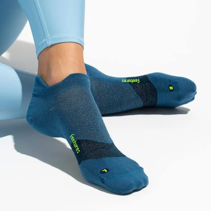 Feetures Merino 10 Cushion Socks - FEET-EM50430