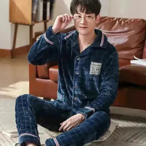 Flannel warm and thickened men's pajamas