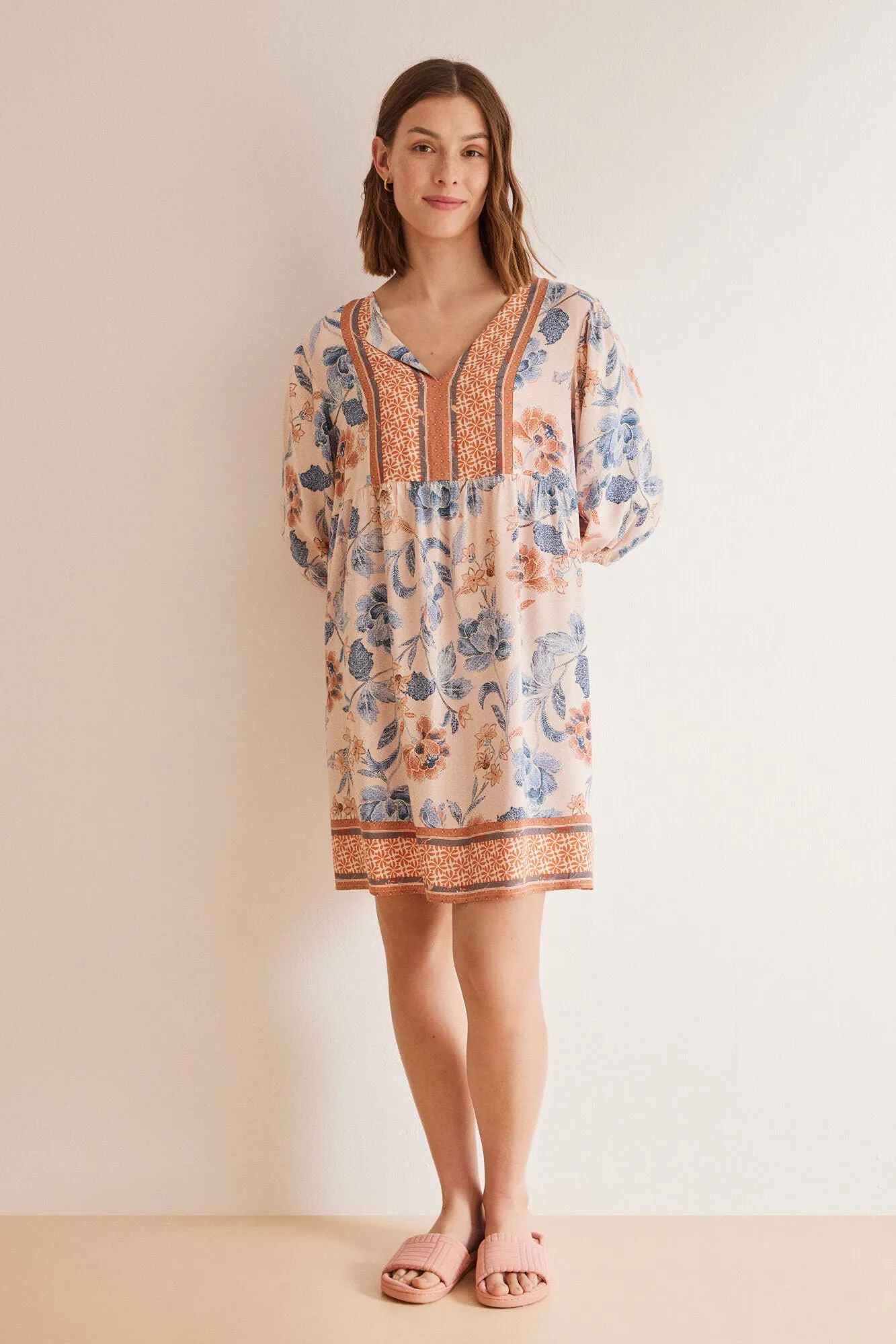 Floral puffed sleeve dress