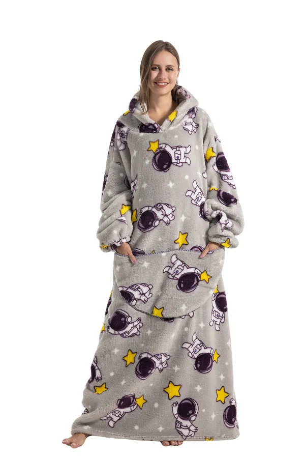 Giant Hooded Long Sweatshirt with Pocket