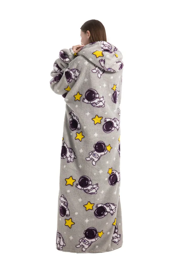 Giant Hooded Long Sweatshirt with Pocket