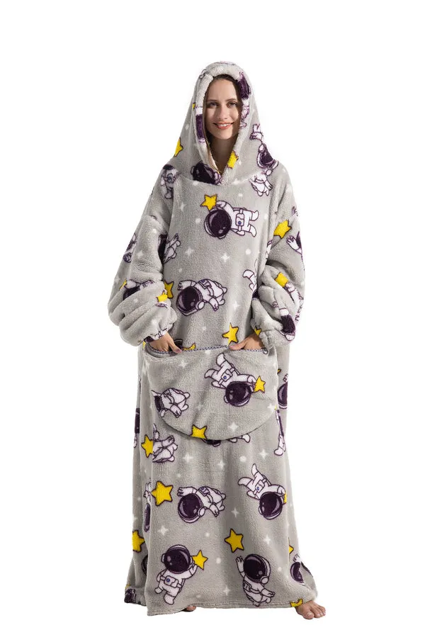 Giant Hooded Long Sweatshirt with Pocket