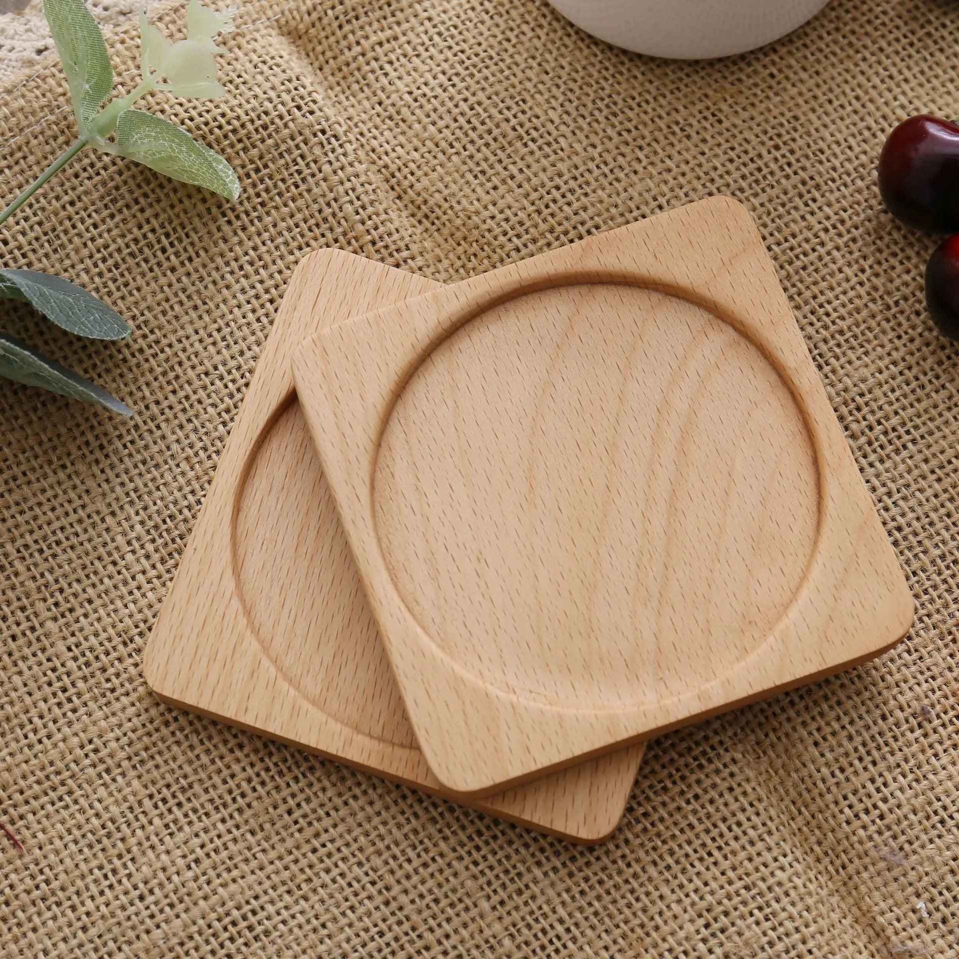 Japanese-style non-slip cup mats