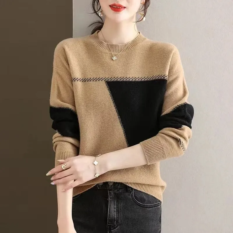 Korean Fashion O-Collar Neck Pullover Autumn Winter Knitting Sweater with Color Blocking, Plush & Thickened for an All-Match Bottoming Shirt Look