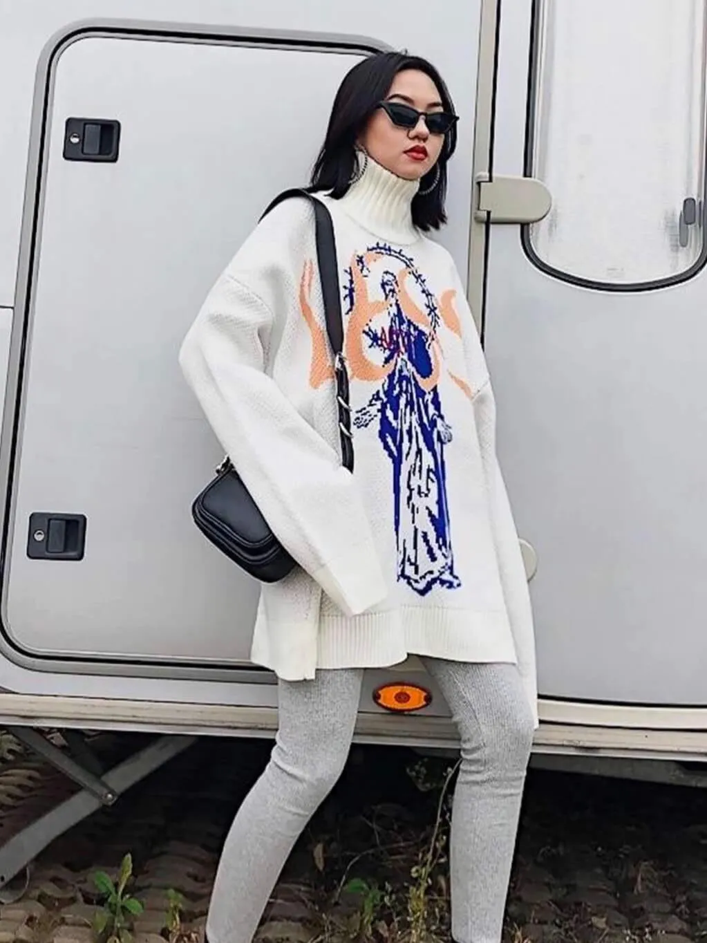 LESS OVERSIZE KNITWEAR SWEATER