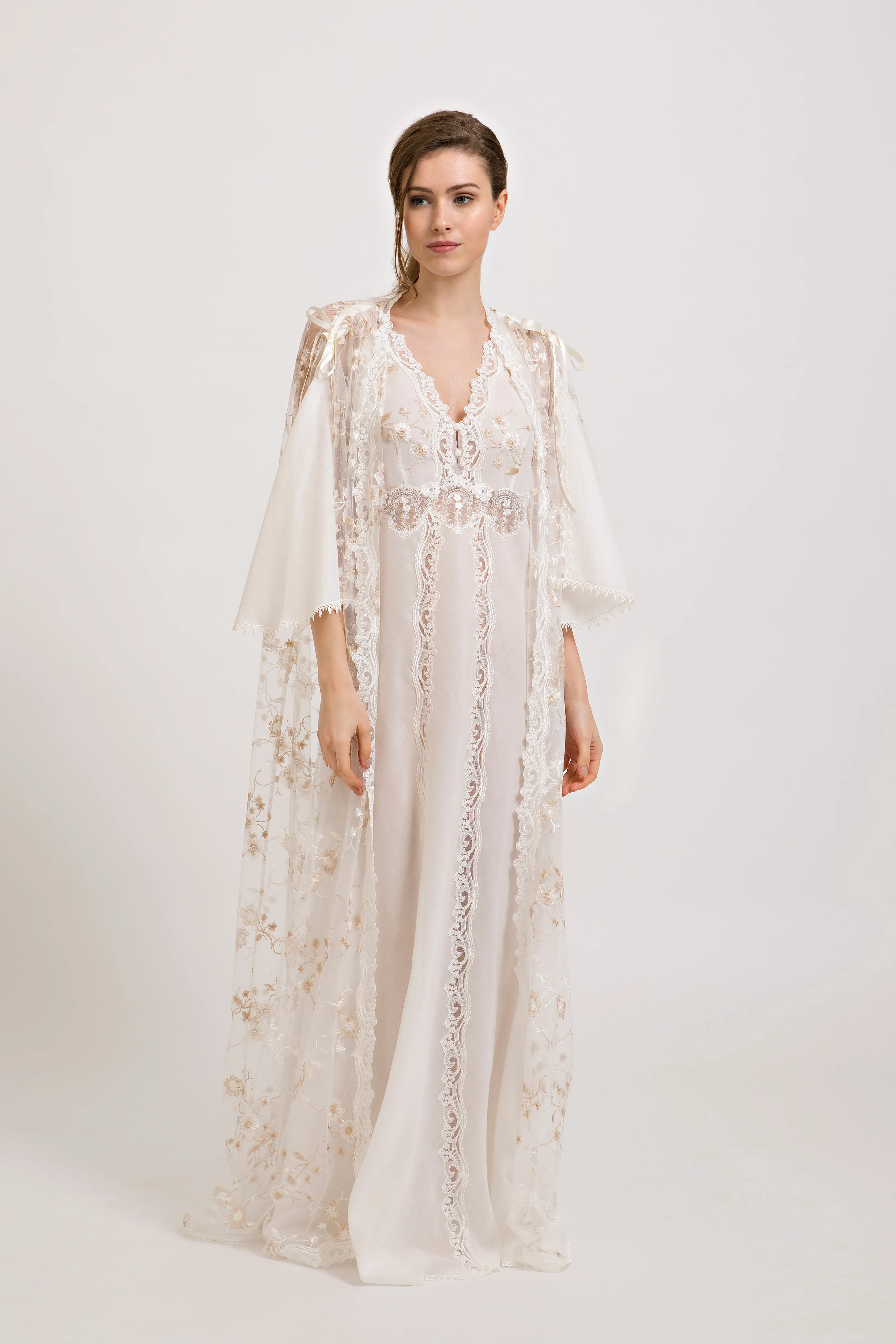 Libra - Lace Robe