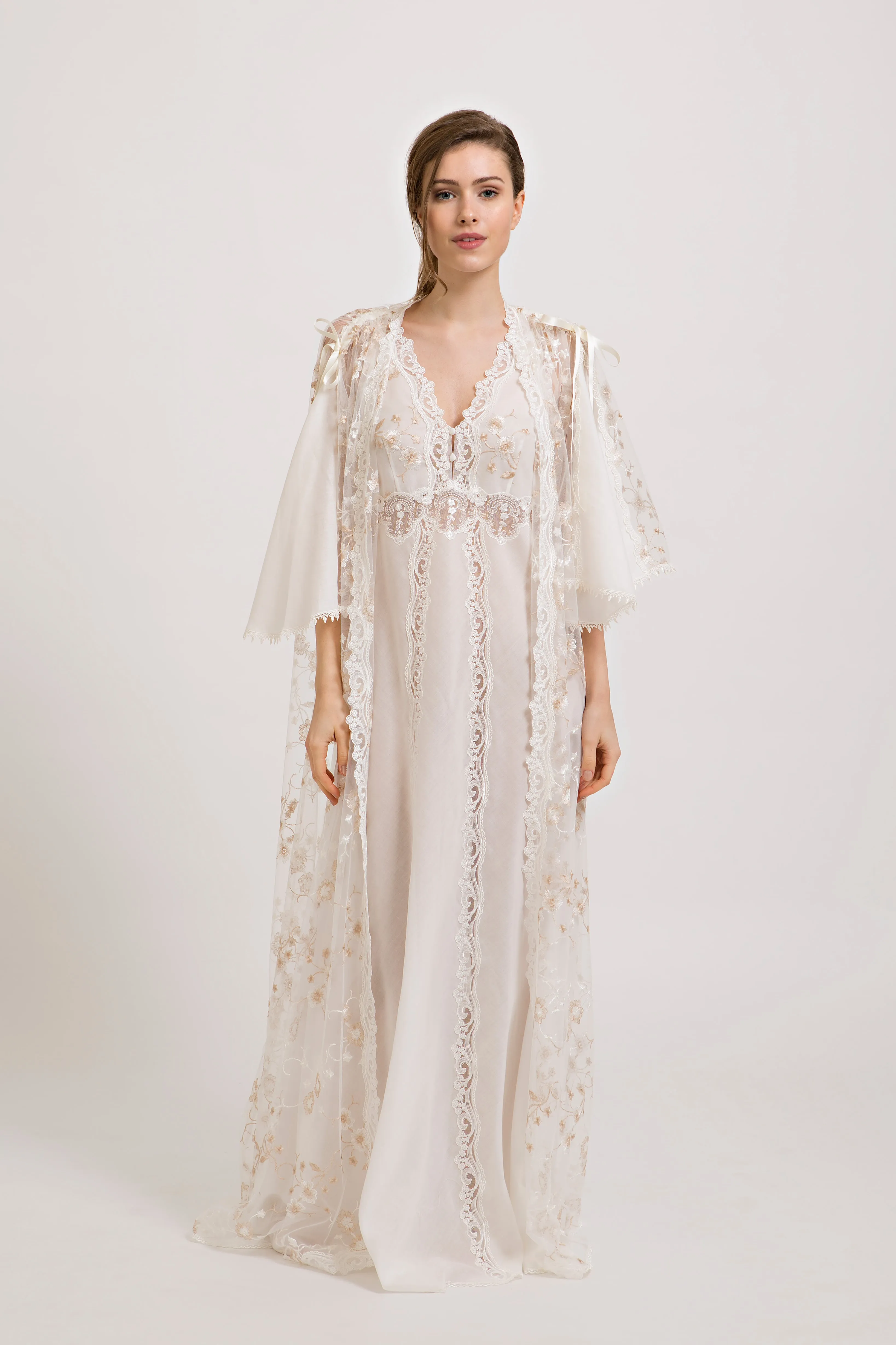 Libra - Lace Robe