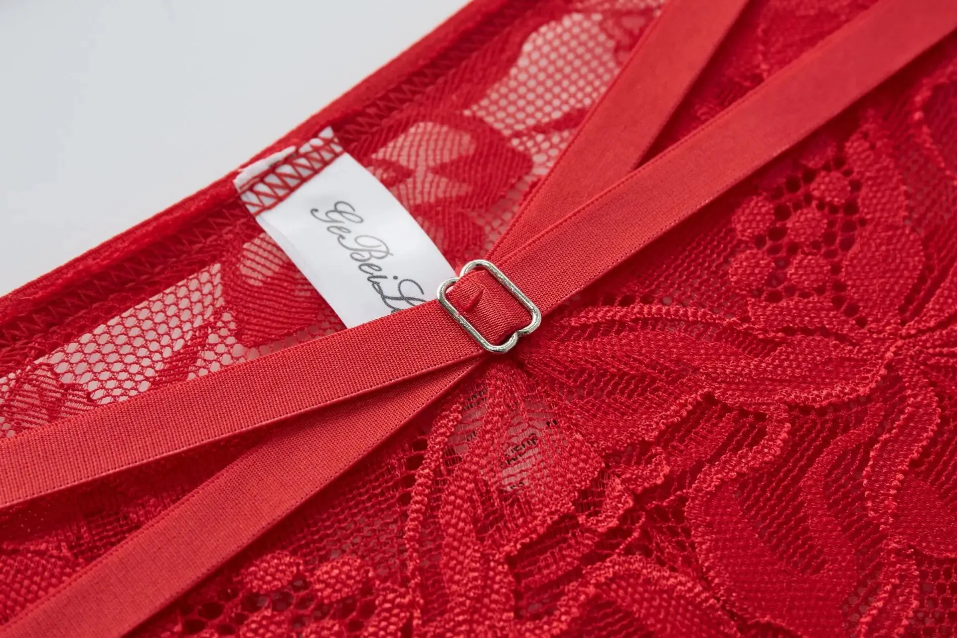 Logirlve Lace Lingerie Set – Seductive Elegance for Valentine’s Day!
