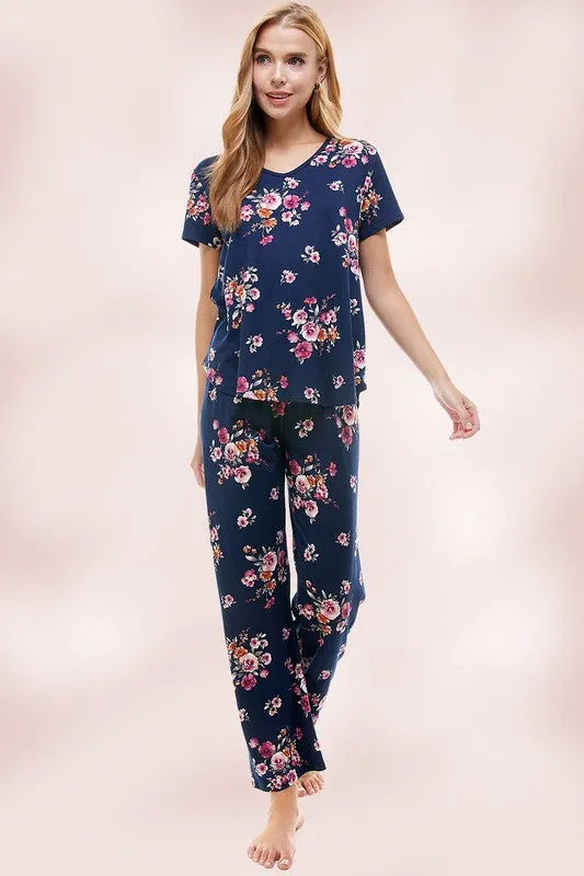 Loungewear set for women's floral pajama set
