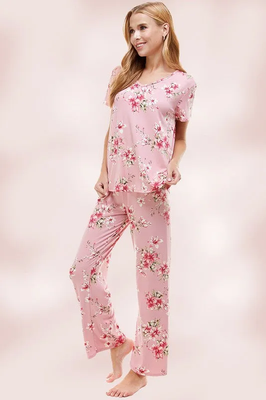 Loungewear set for women's floral pajama set