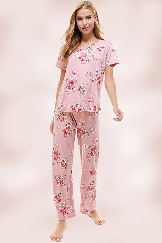 Loungewear set for women's floral pajama set