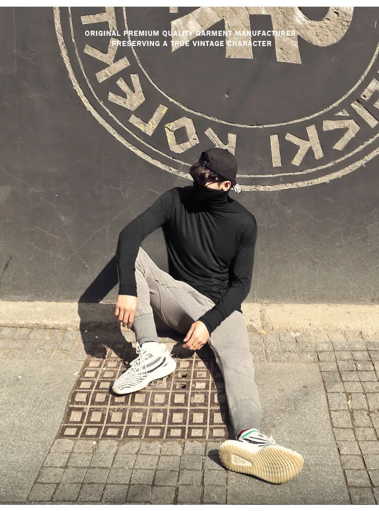 Men's Long Sleeved Turtleneck T-Shirt