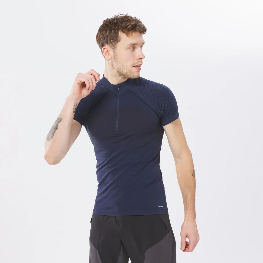 Men’s Synthetic Short-Sleeved Hiking T-Shirt - MH900