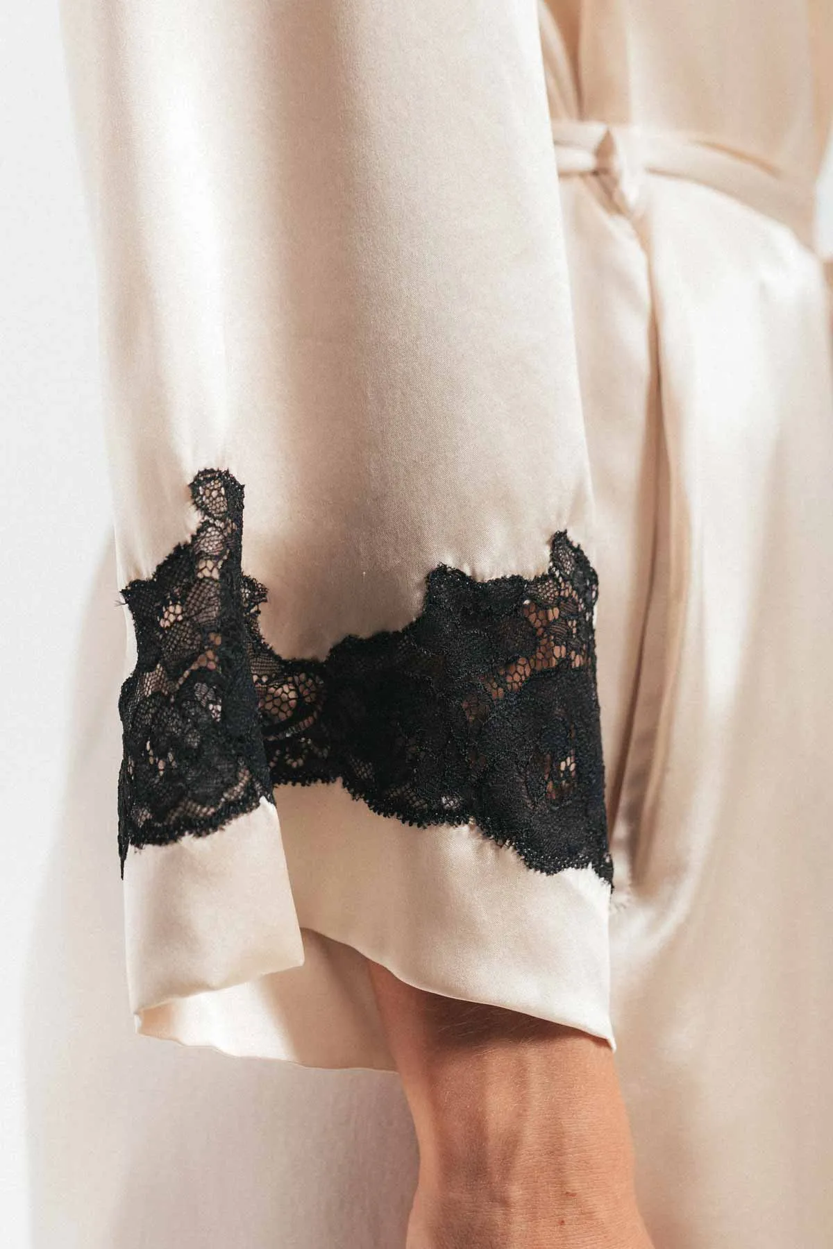 Morgan Long Silk Robe