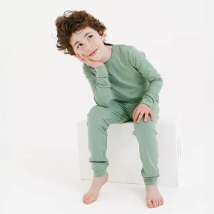 mountain green cloudstretch™ magnetic kids pajama set