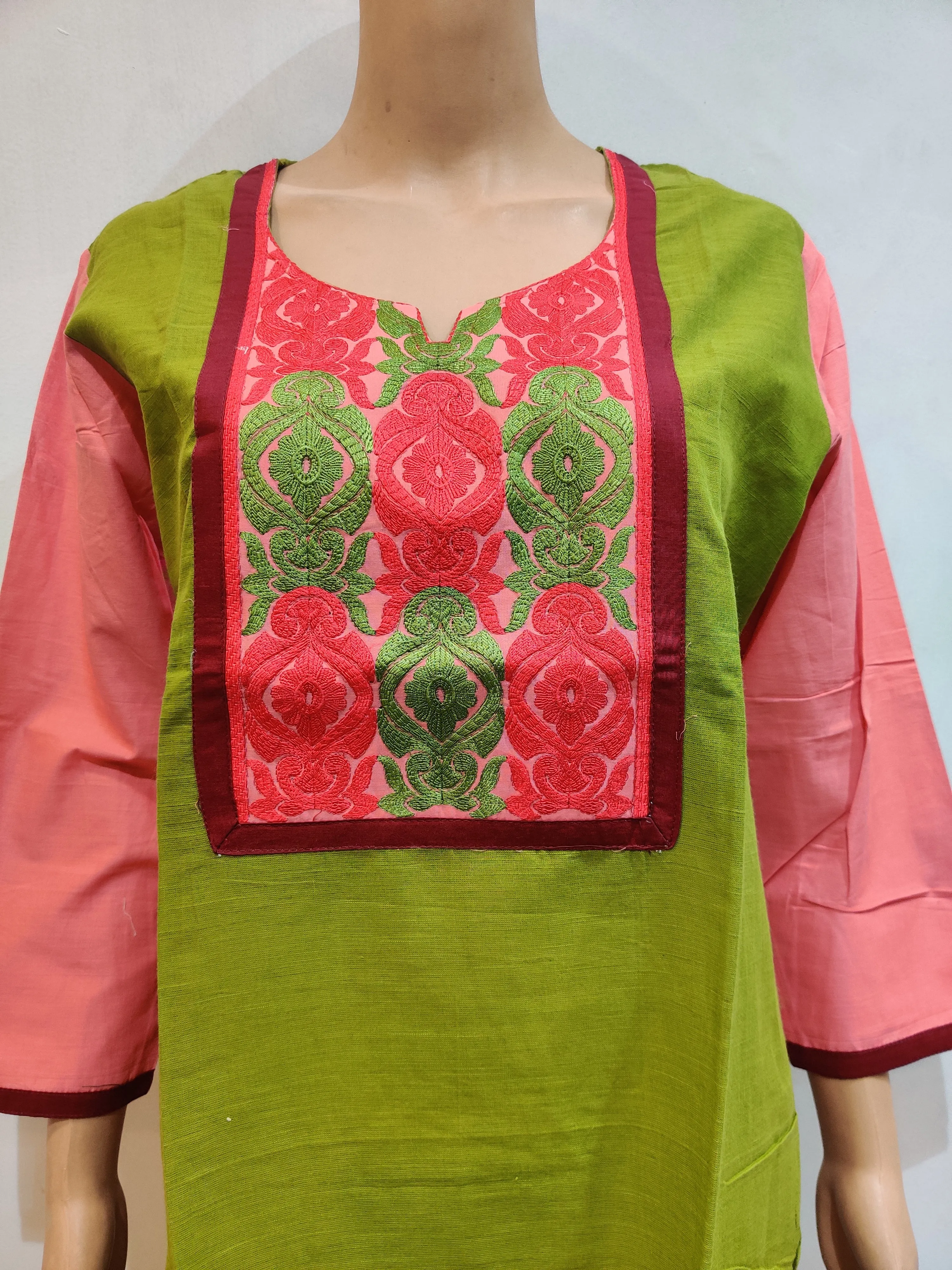 Mums Kurta
