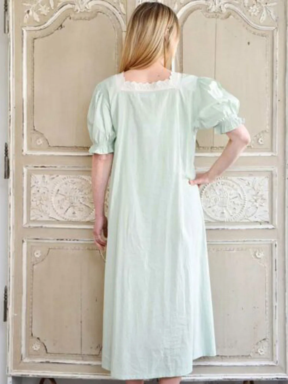 Pale Green Audrey Cotton Nightdress 12-16