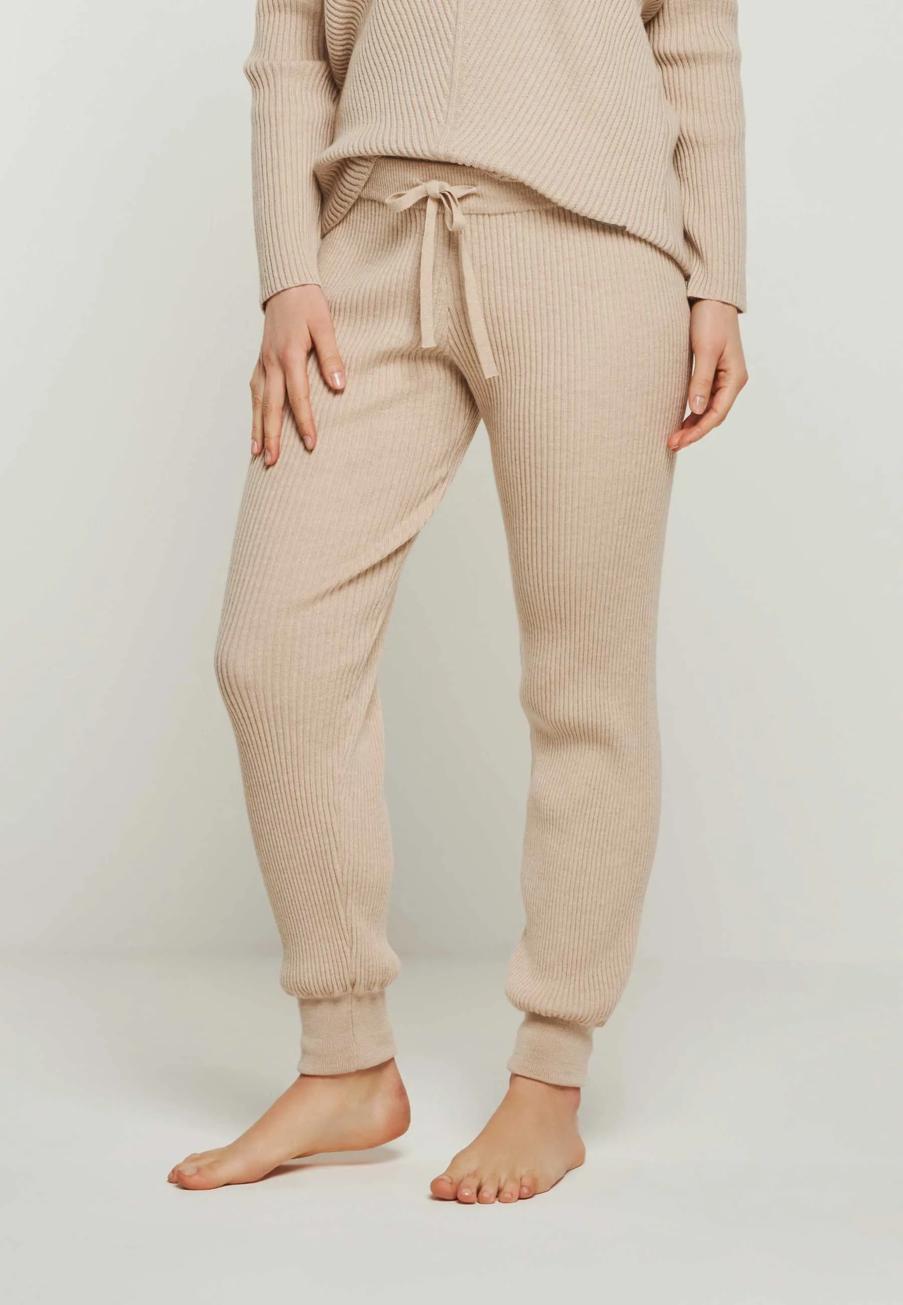 PANTS BLOSSOM - Breit gerippte Merino Strickhose