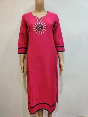 Raeemuniya Kurti