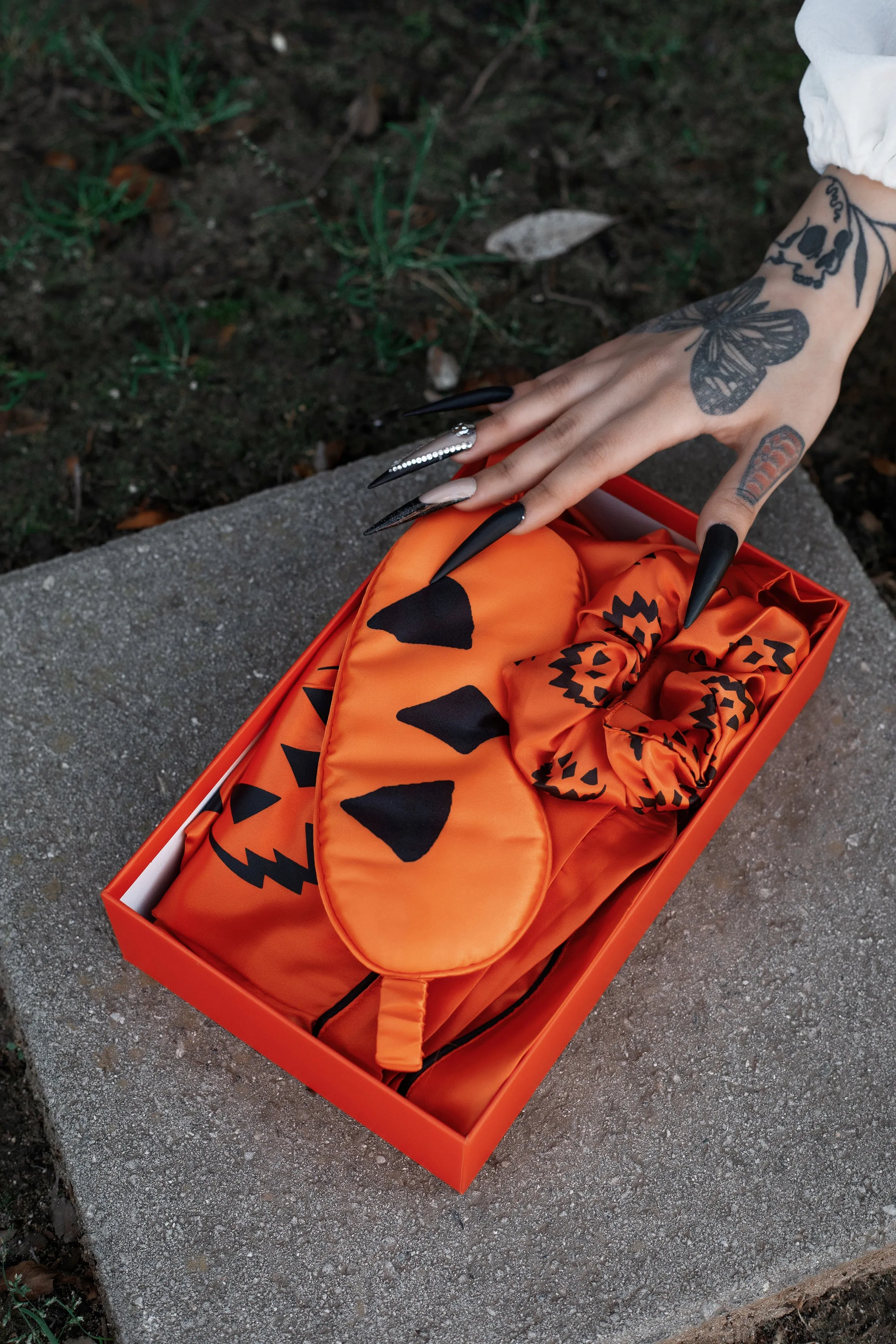 Samhain Sleepwalker | 4-Piece Sleepwear Set