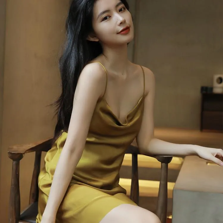 Sexy Strap Women Summer Silk Thin Pyjamas Bare Back Pajamas Loungewear Sleepwear