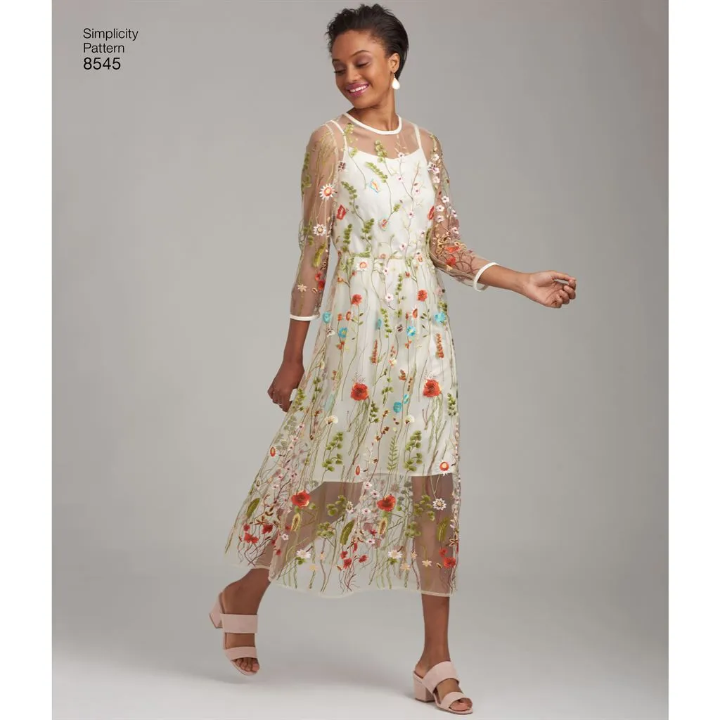 Simplicity Pattern 8545 Women’s  /  Petite Women’s Dress and Top