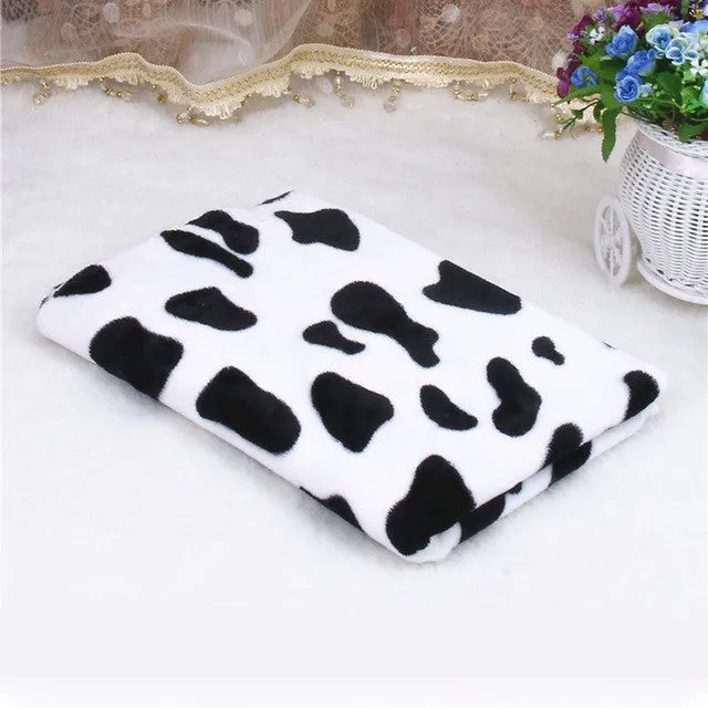 Soft Coral Fleece Cat Blanket Winter
