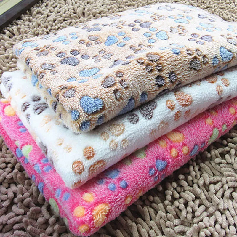 Soft Coral Fleece Cat Blanket Winter