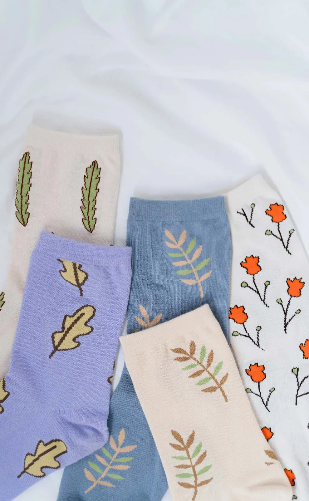 Spring Garden • Women Mid Calf Socks