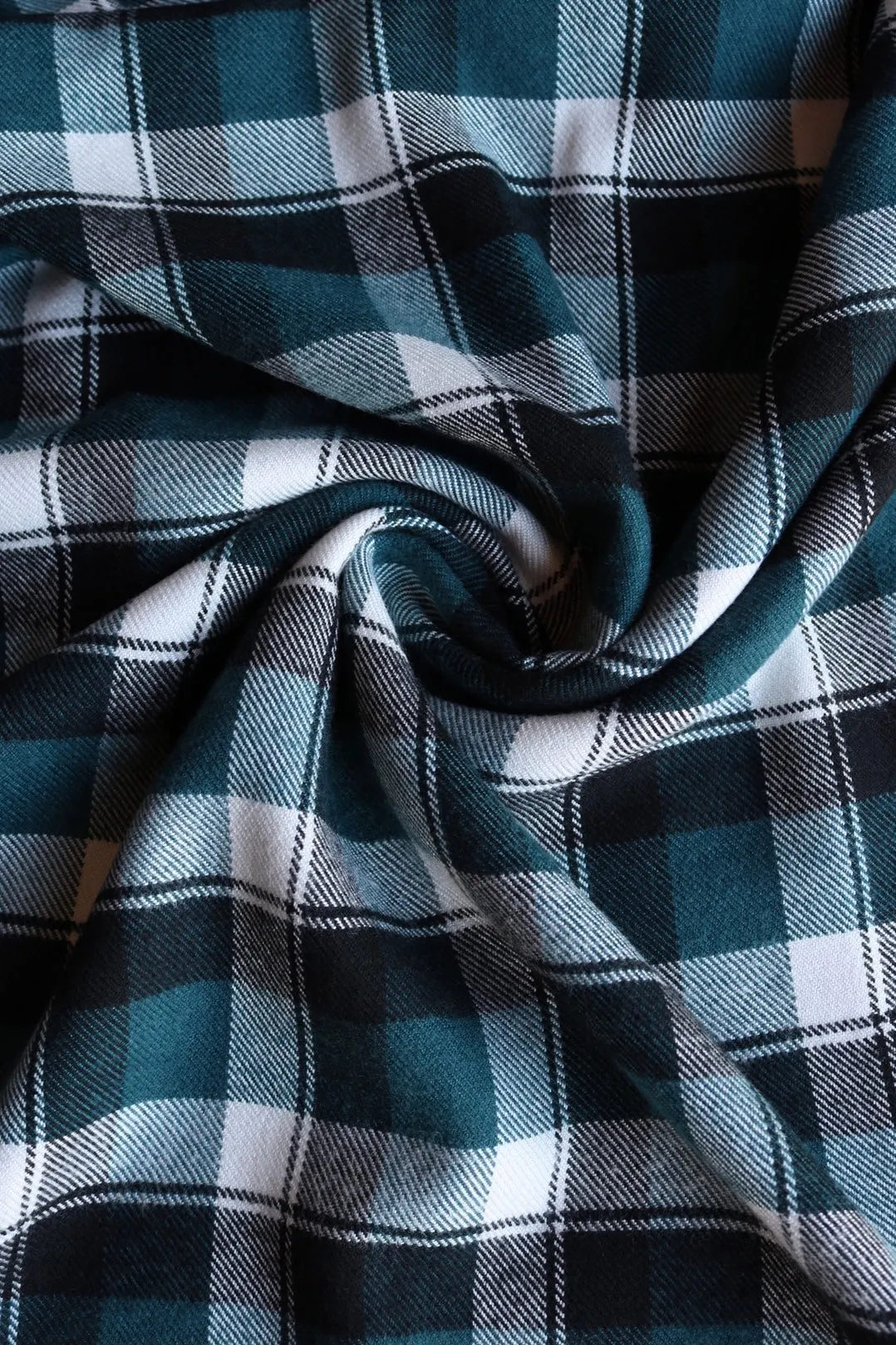 Teal Plaid | Seawool Heavy Flannel | Robert Kaufman