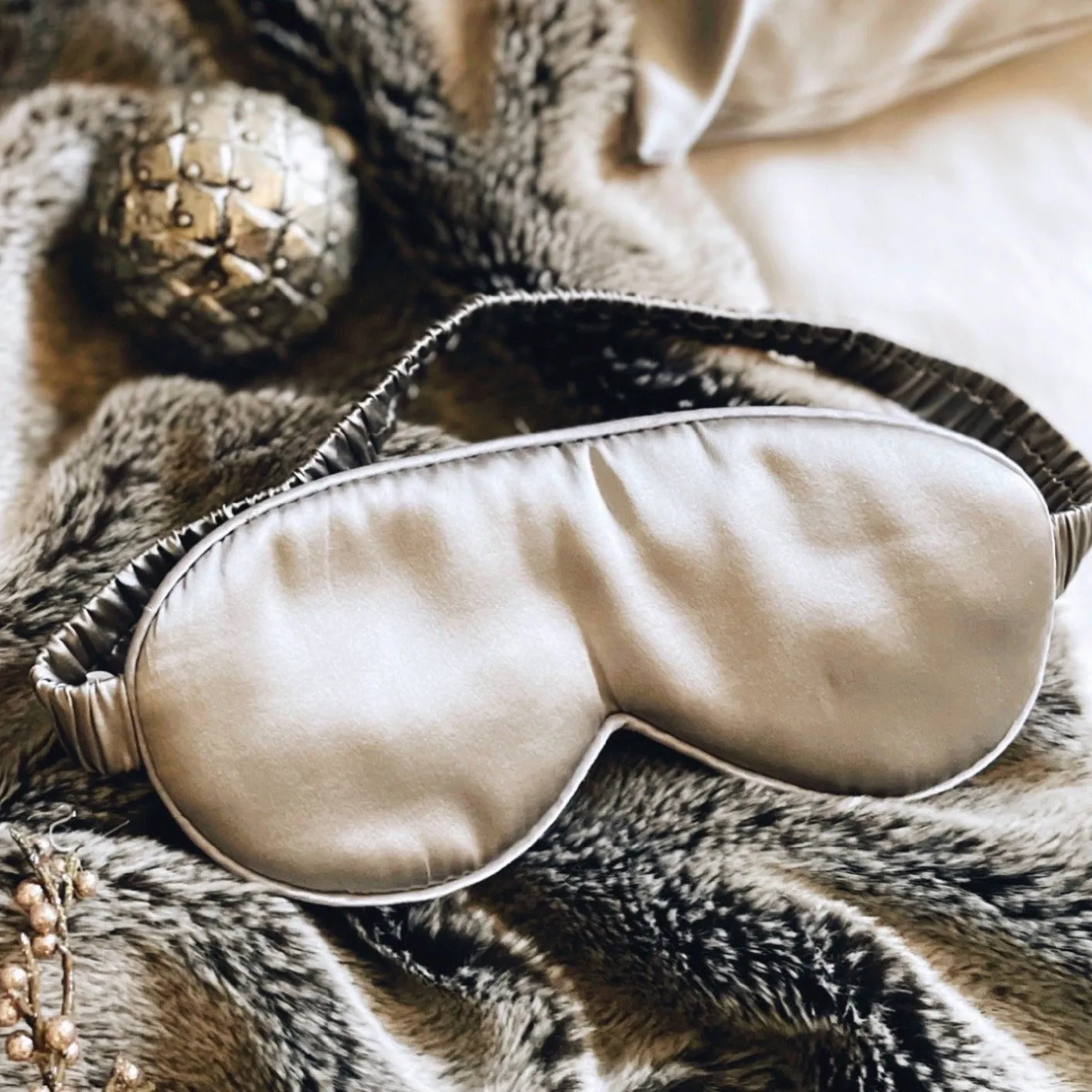 The Pure Silk Eye Mask